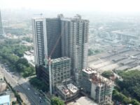 Progres konstruksi proyek Triniti Land, The Scott Collins Boulevard di Tangerang.