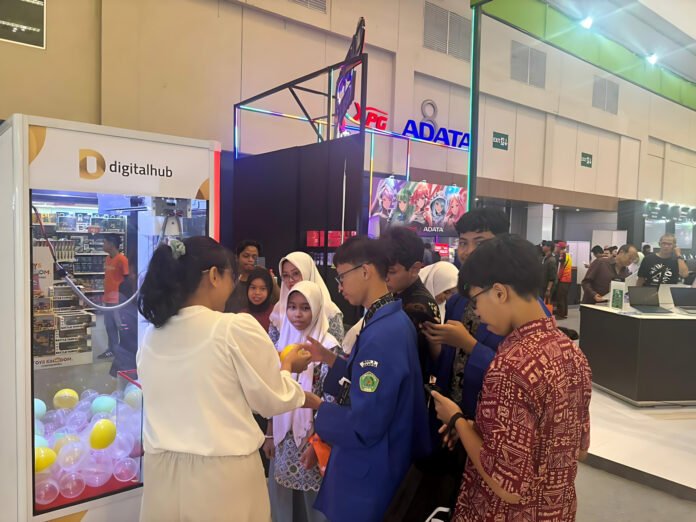 booth-digital-hub-indocomtech-2025-transformasi-digital digital hub sinar mas land