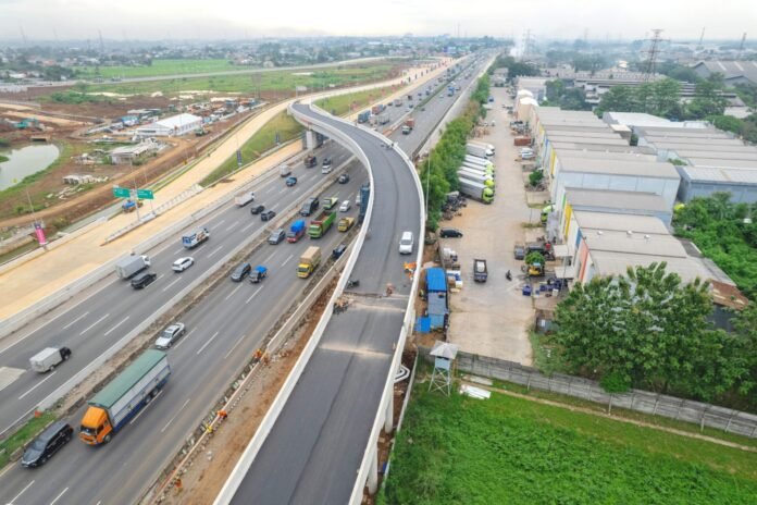 akses-tol-jakarta-tangerang-km25-paramount-petals-progres-pembangunan akses tol Jakarta-Tangerang KM 25 menuju Paramount Petals