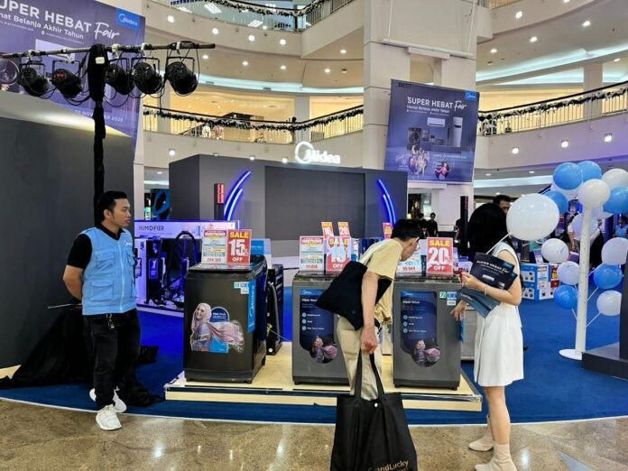 Pameran midea super hebat