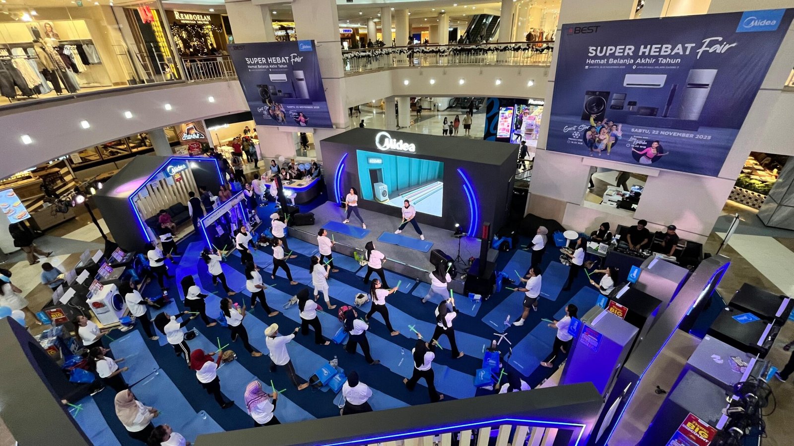 Roadshow midea super hebat