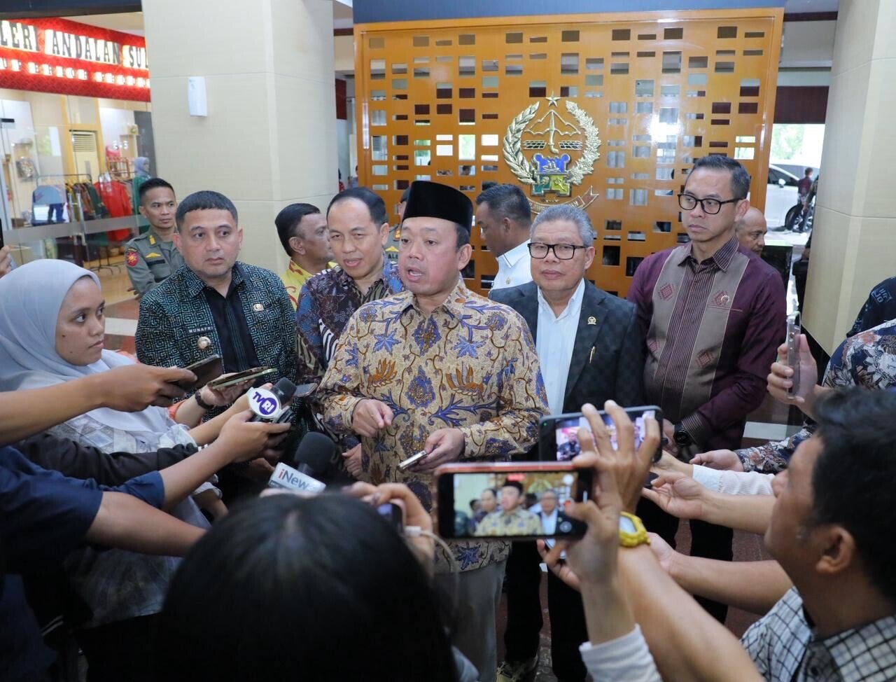 menteri atr bpn nusron wahid