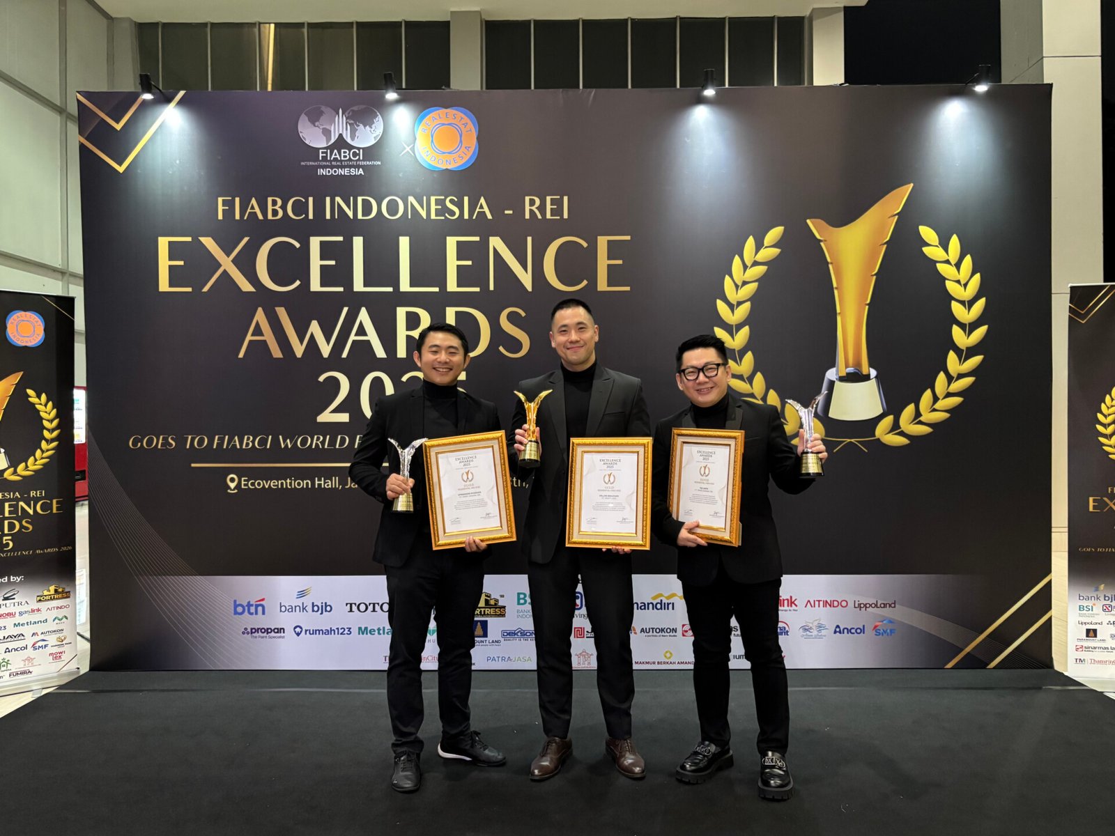 proyek TRINLAND dan True Land