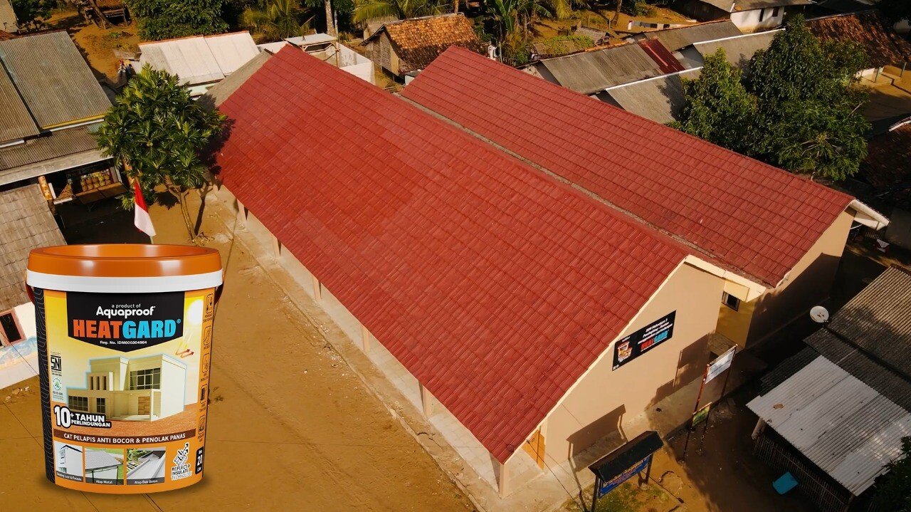 cat Heatgard pada atap SDN Mekarjaya 3 Pandeglang