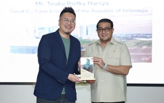 industri-kreatif-nasional-menteri-ekraf-kek-etki-banten industri kreatif nasional