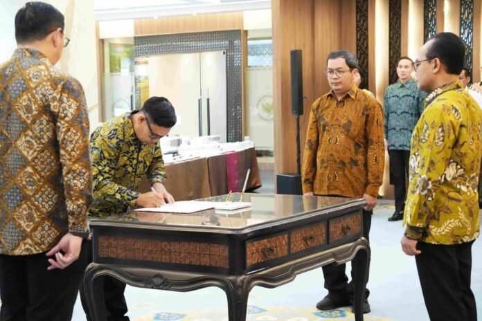 Administrator KEK ETKI Banten