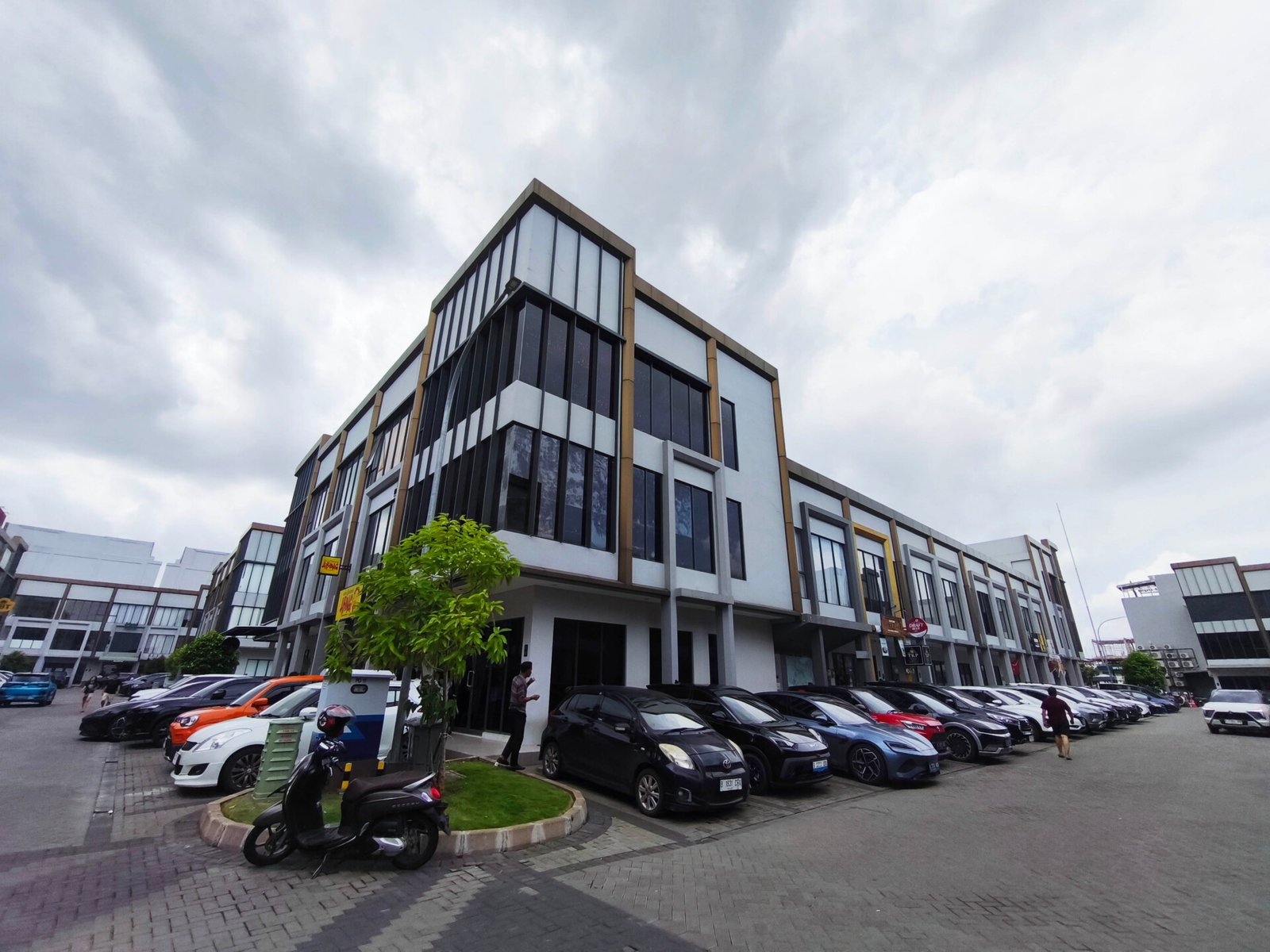 maggiore gading serpong ruko dan area komersial