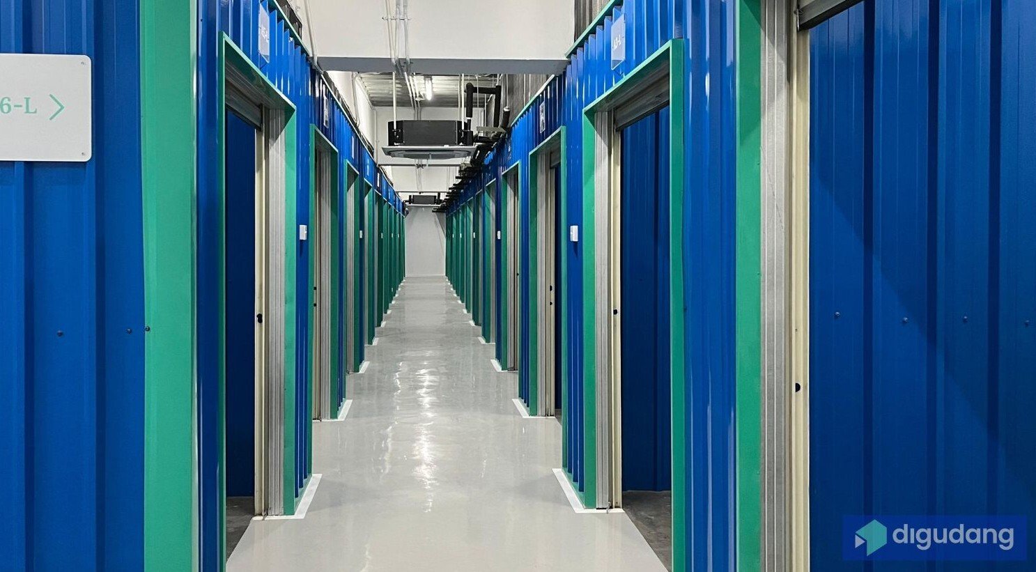 digudang sebagai layanan personal storage modern