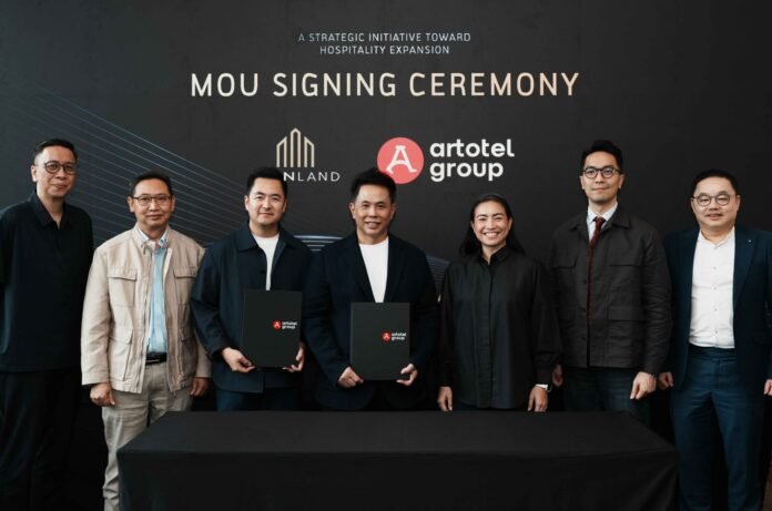 Penandatanganan MoU Triniti Land-Artotel dalam ekspansi hospitality dengan target recurring revenue Rp1,5 triliun selama 10 tahun di Jakarta.