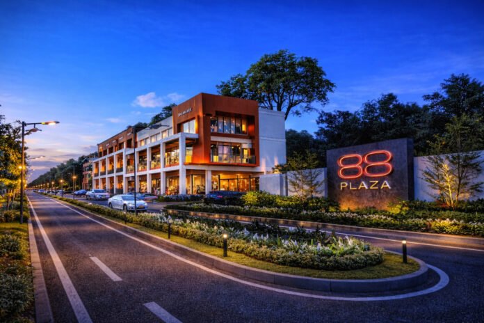 Desain arsitektur modern ruko tiga lantai di 88 Plaza Balikpapan dengan konsep urban district.