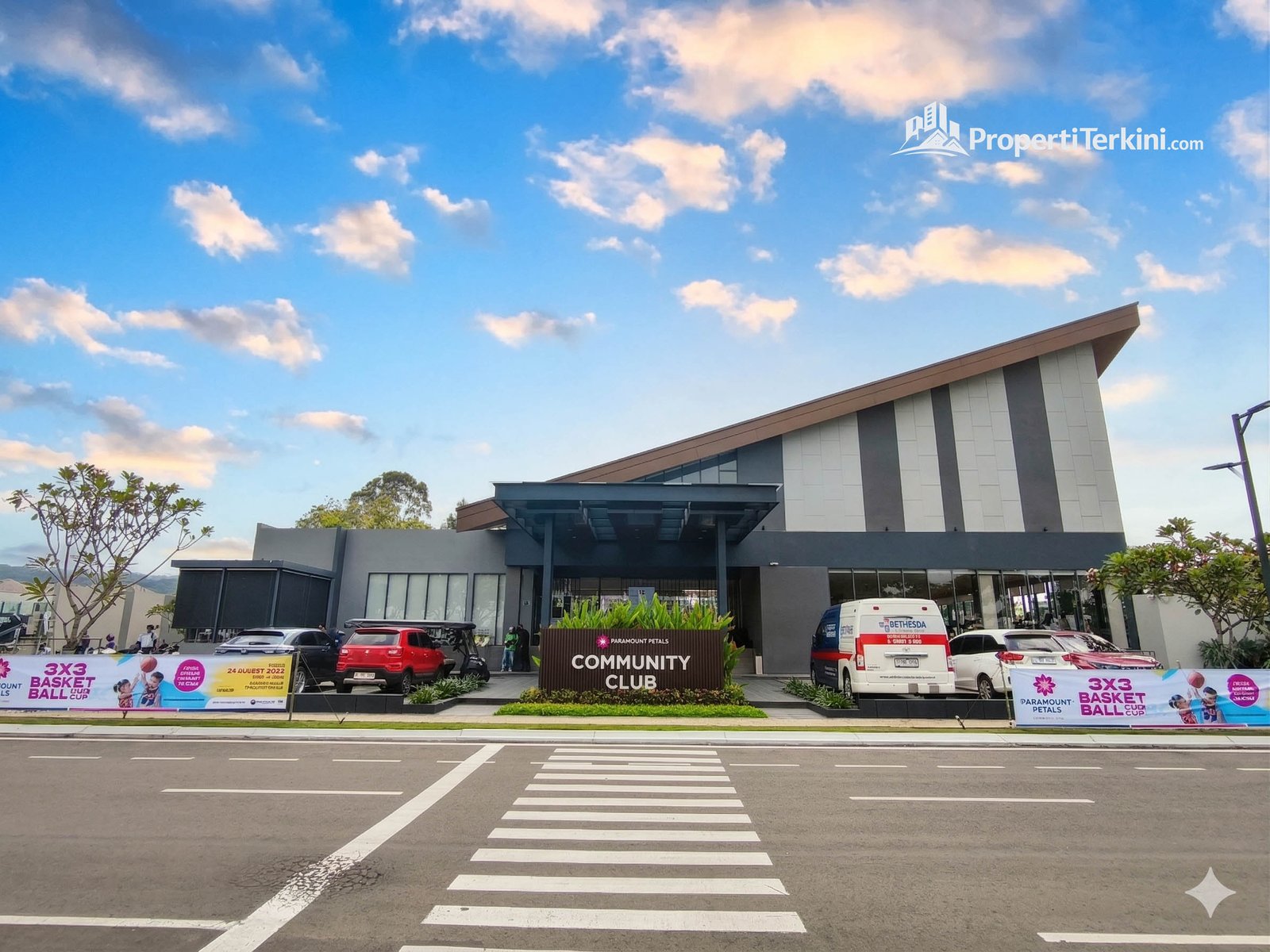 Gedung Community Club di Paramount Petals