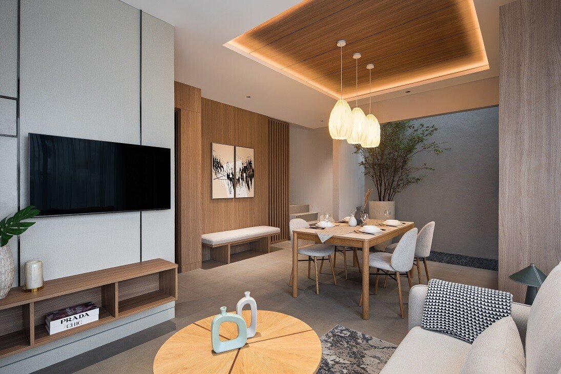 Interior ruang keluarga dan ruang makan rumah IZZI BSD City