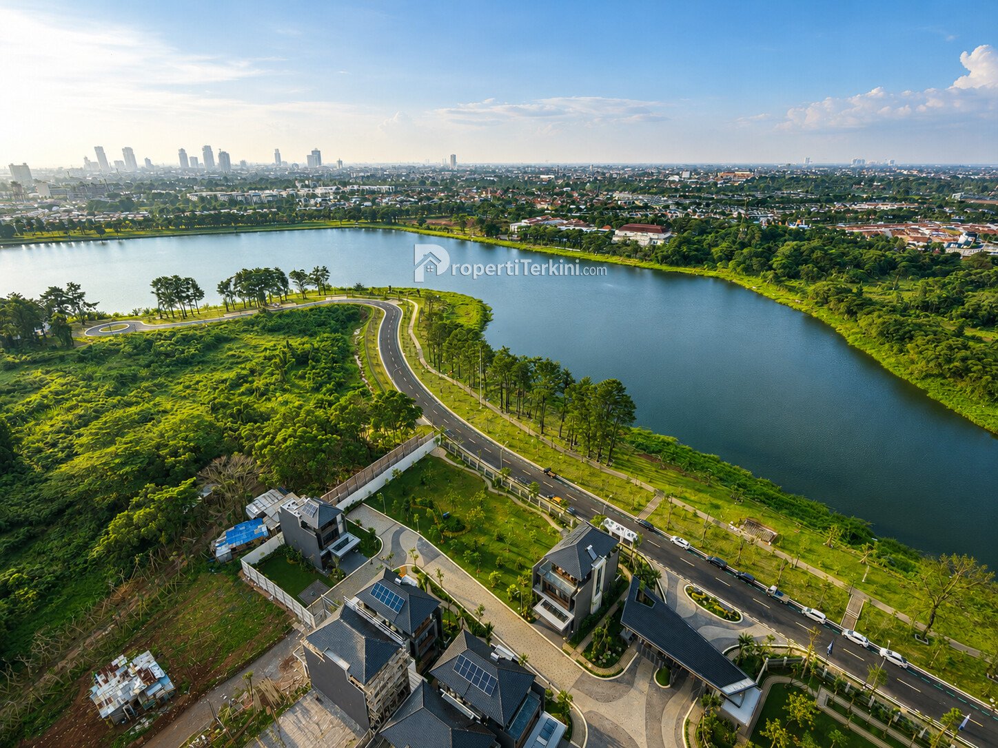 Hunian tepi danau Matera Lakeside di Paramount Gading Serpong