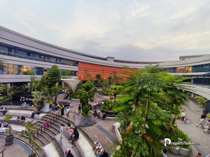 Downtown Park di 23 Semarang Shopping Center