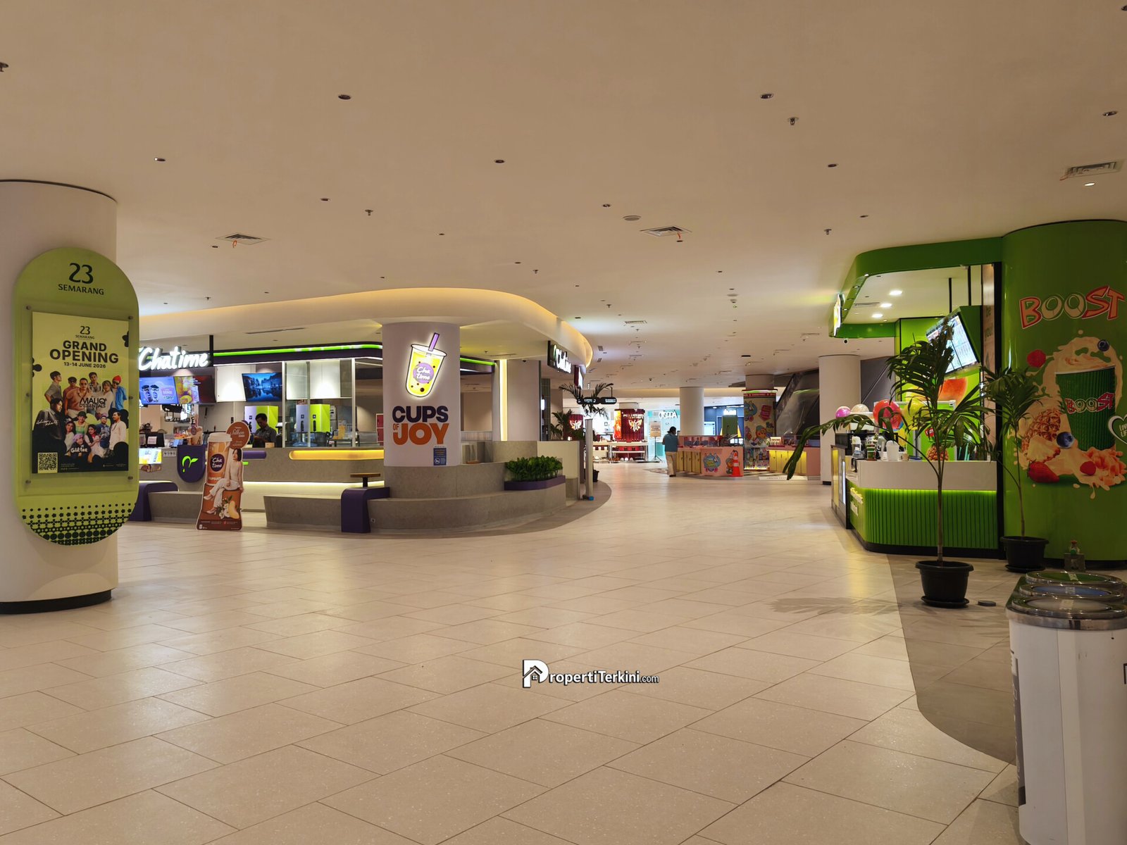 Tenant makanan dan minuman di 23 Semarang Shopping Center