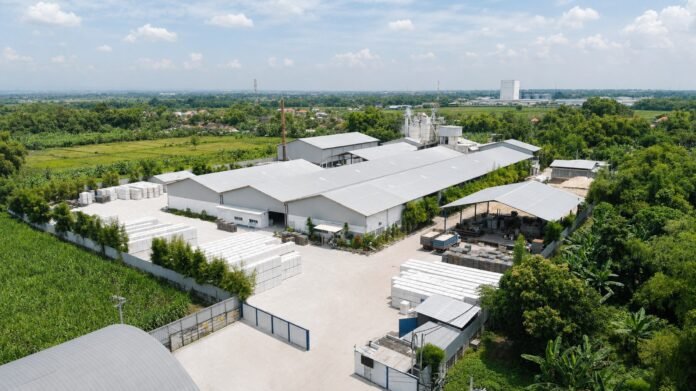Pabrik BLES sebagai fasilitas produksi bata ringan berkapasitas 5,6 juta meter kubik per tahun