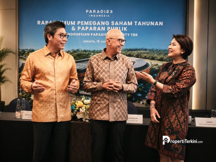 Manajemen Paradise Indonesia saat paparan publik dan RUPS Tahunan 2026 membahas strategi pertumbuhan perusahaan yang ditopang pendapatan berulang (recurring income) serta kontribusi proyek 23 Semarang.