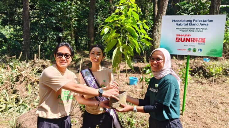 Sharp Indonesia tanam 600 pohon