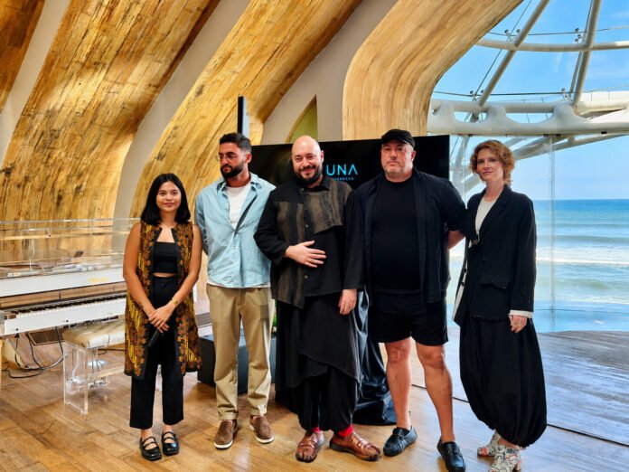 tahap-perdana-luna-residences-sudah-separuh-terjual Lev Kroll, Anastasia Sinberg, Daniil Berlin, James Karl Ephraim, dan Reyni Wullur saat peluncuran Luna Residences di Nuanu Creative City