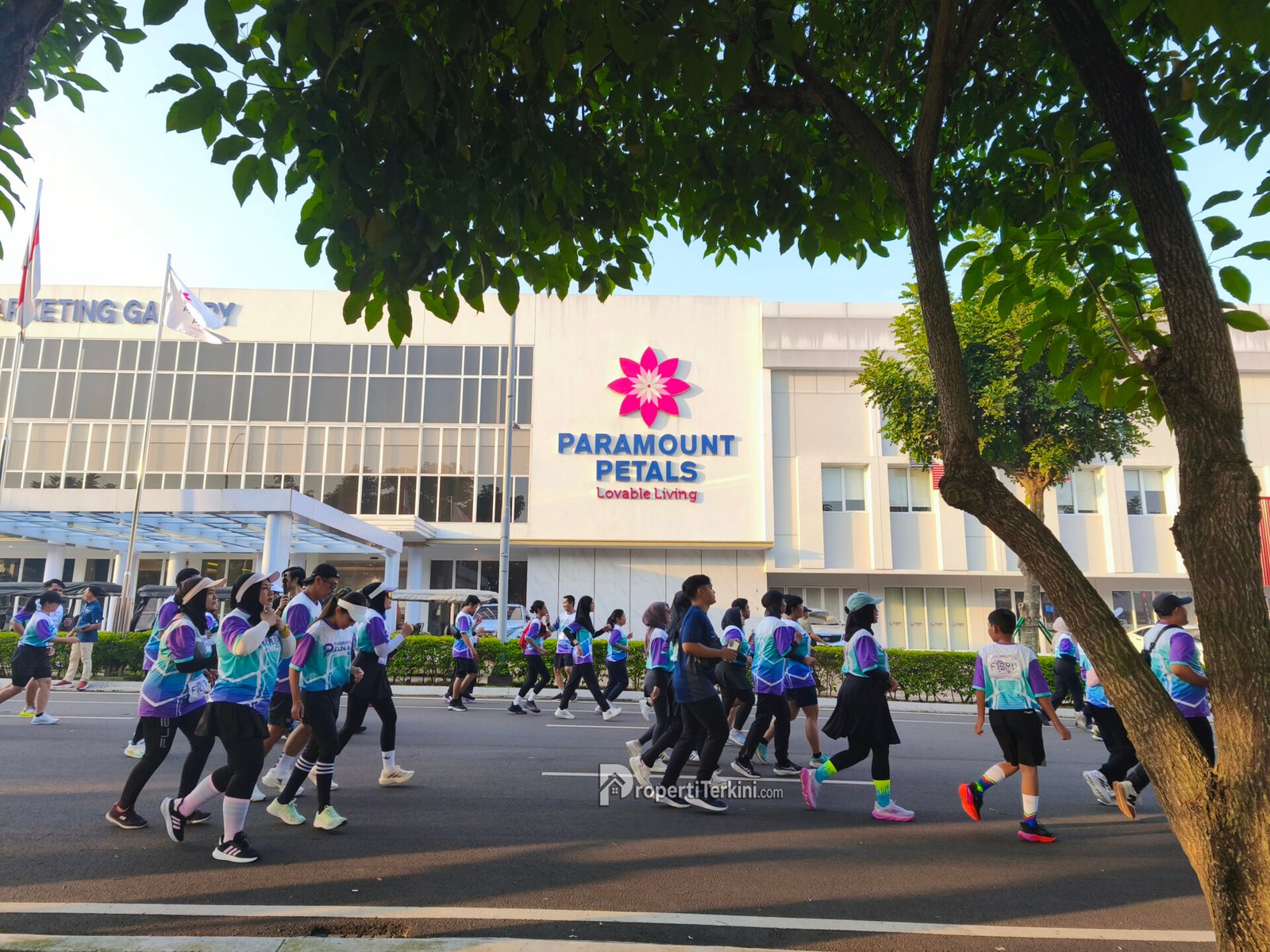 kegiatan komunitas di Paramount Petals