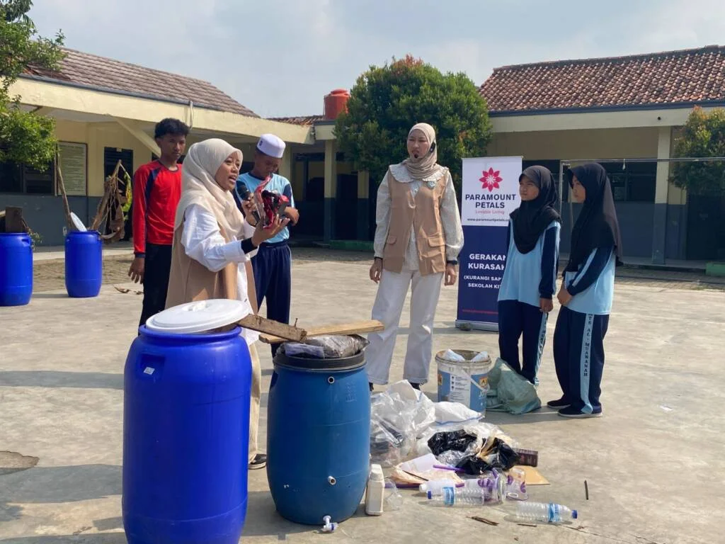 Kegiatan Gerakan KURASAKI Paramount Petals