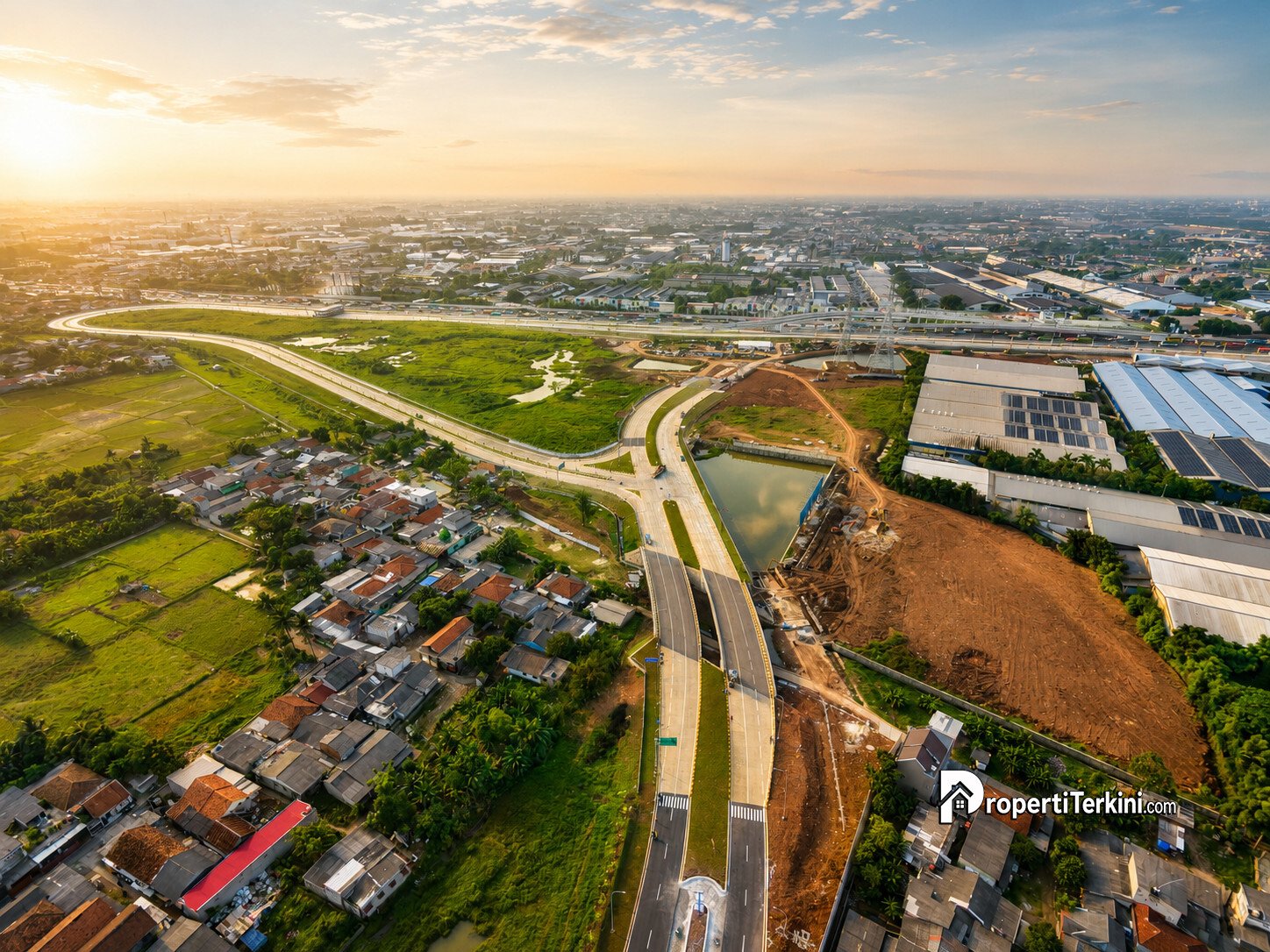 Foto udara akses langsung tol Paramount Petals yang siap beroperasi menghubungkan kawasan kota mandiri di Tangerang