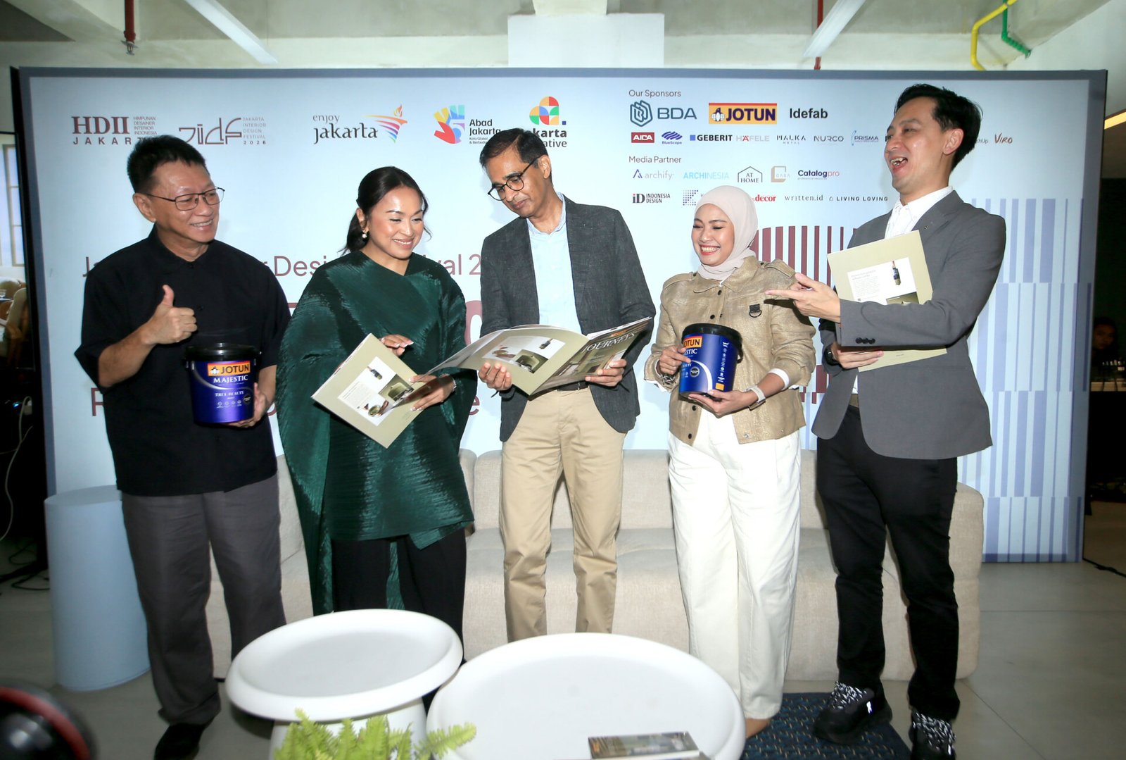 Peluncuran koleksi Jotun JOURNEYS 2027 untuk tren warna interior 2027 dalam Jakarta Interior Design Festival.