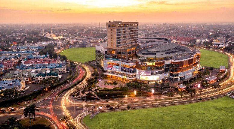 Tampilan udara Gedung Living World Kota Wisata Cibubur, proyek Sinar Mas Land yang raih penghargaan Juara 1 Kategori Hemat Energi EBTKE 2026