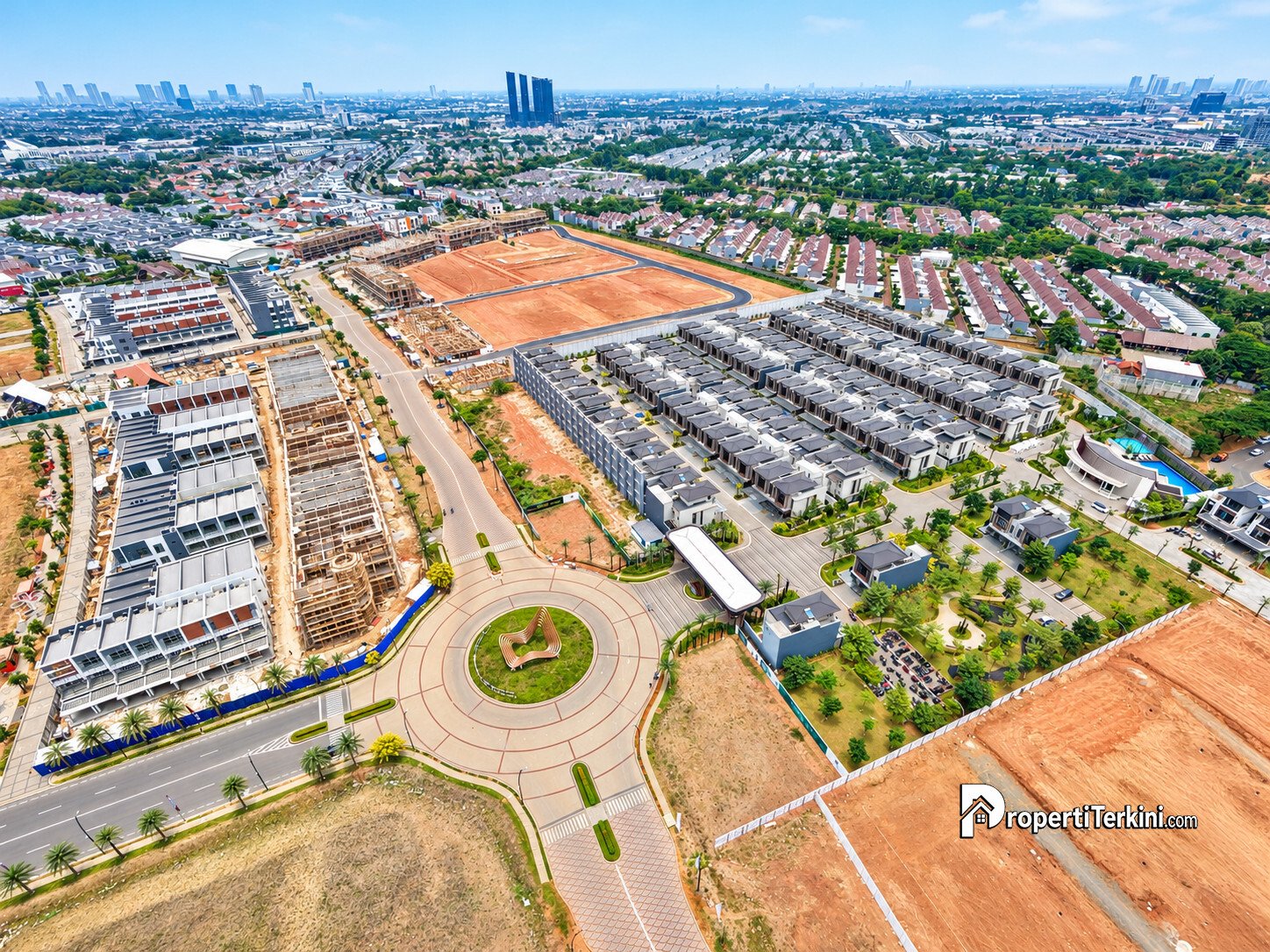 Progres pembangunan kawasan hunian dan komersial Pasadena Central District serta Grand Pasadena Village di Paramount Gading Serpong.